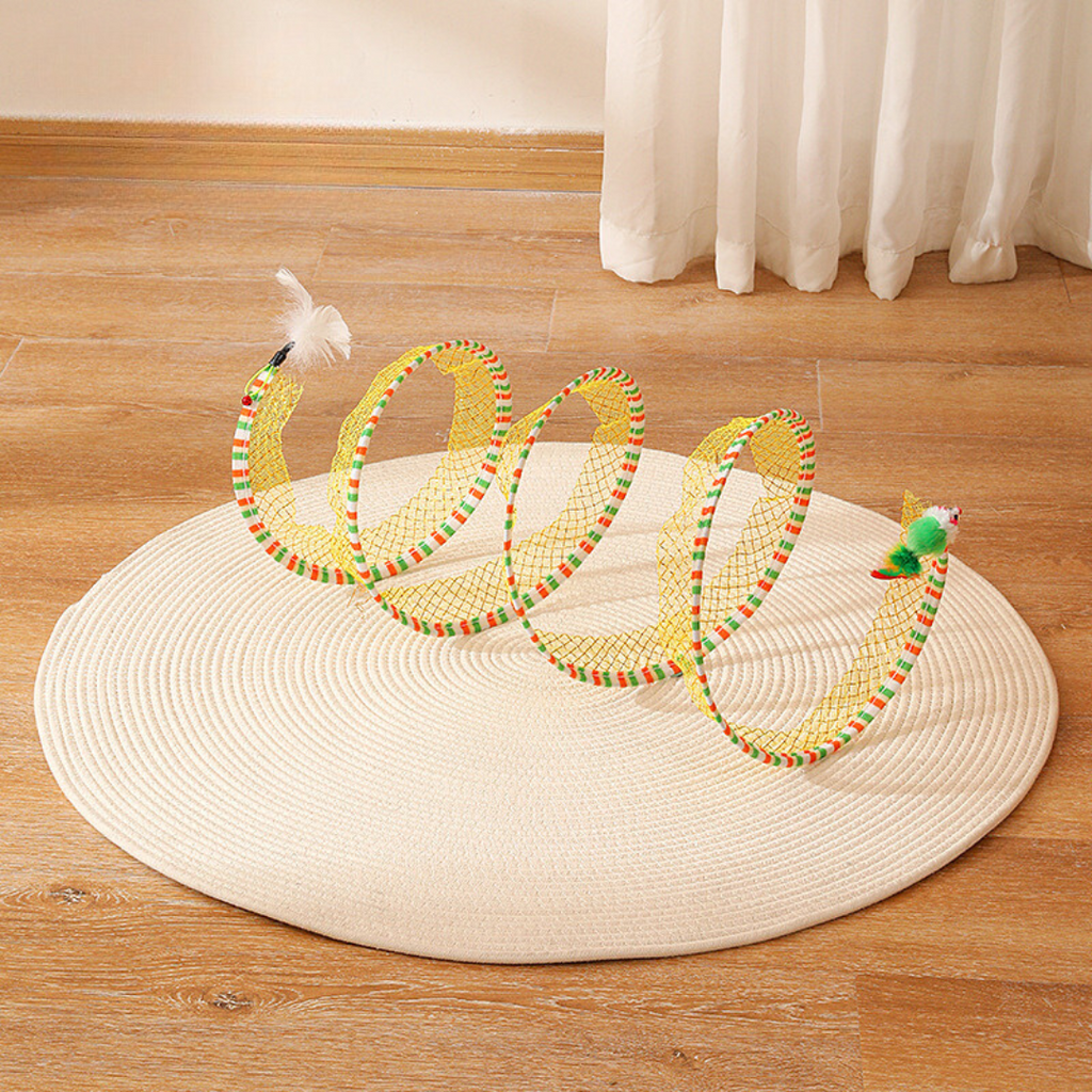 Cat spiral toy and tunnel options