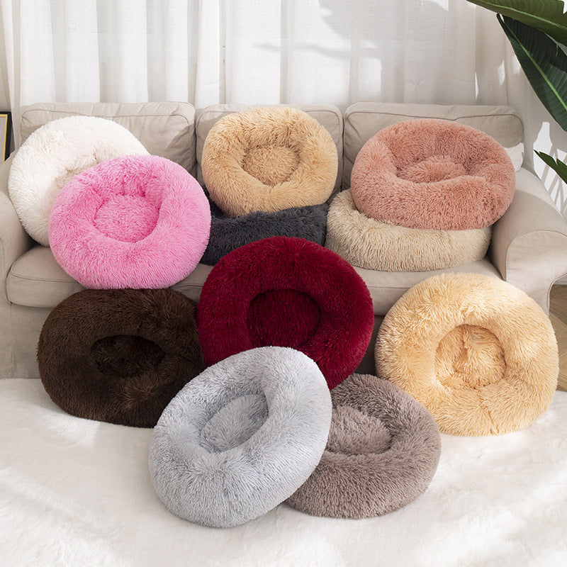 Cloud cat bed in white