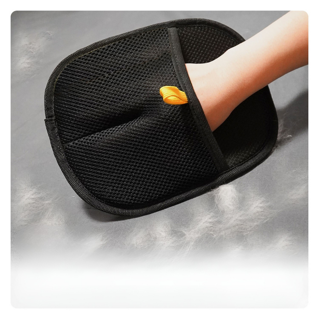 Practical pet hair removal glove