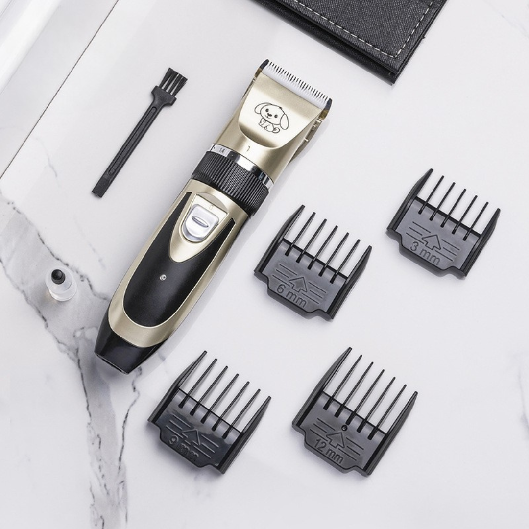 Ergonomic grip of the quiet dog clipper