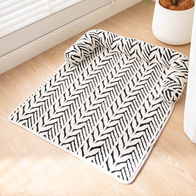 Orthopedic cat bed mat in grey