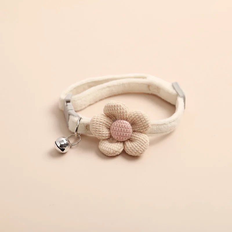 FloralPaw adjustable cat collar in all four colours