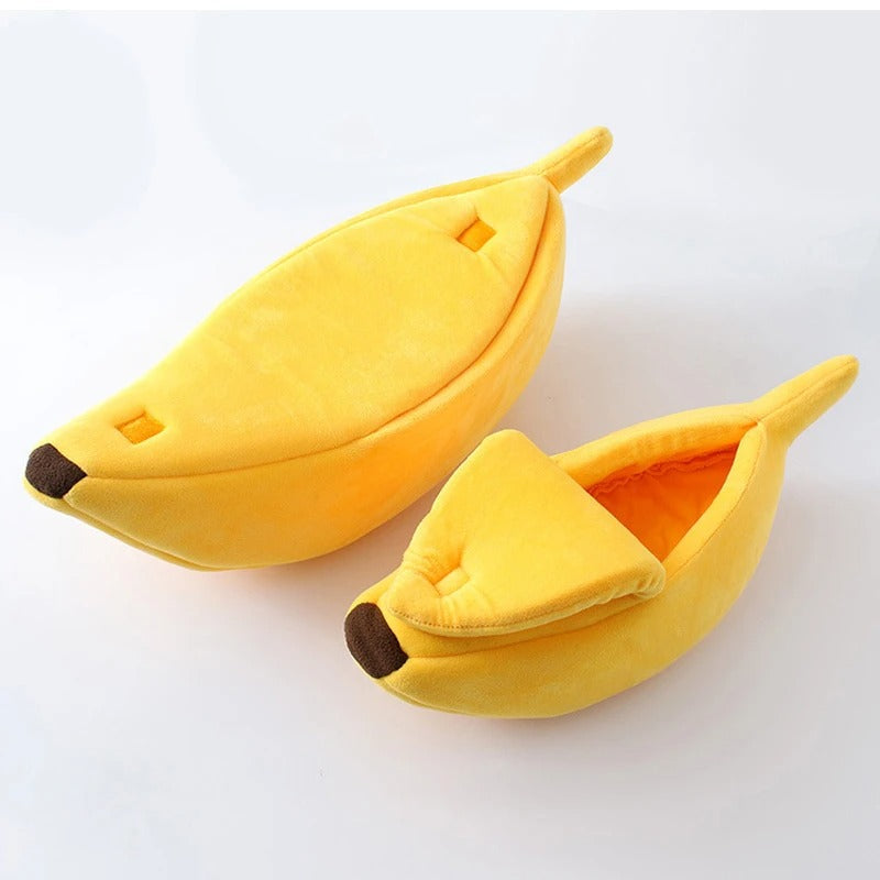 Banana cat bed in yellow