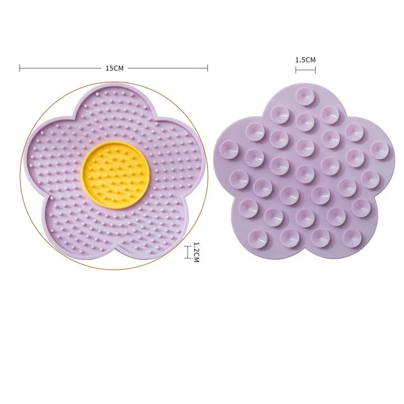 Sunflower lick mat in blue