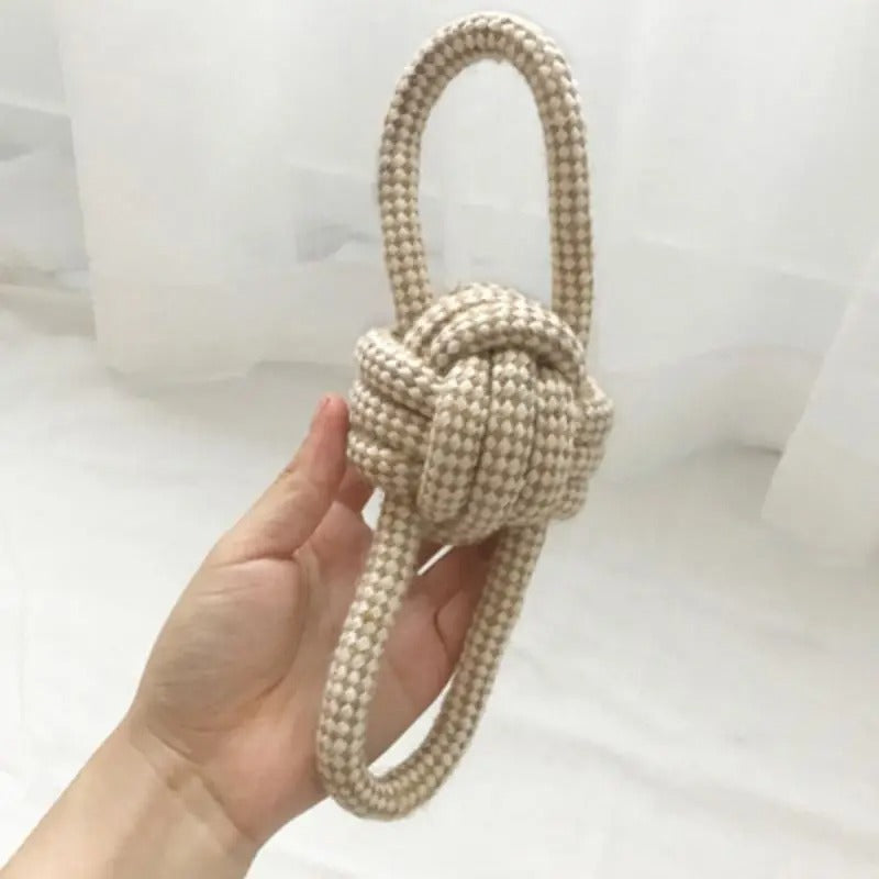 Dental knot rope toy in packaging