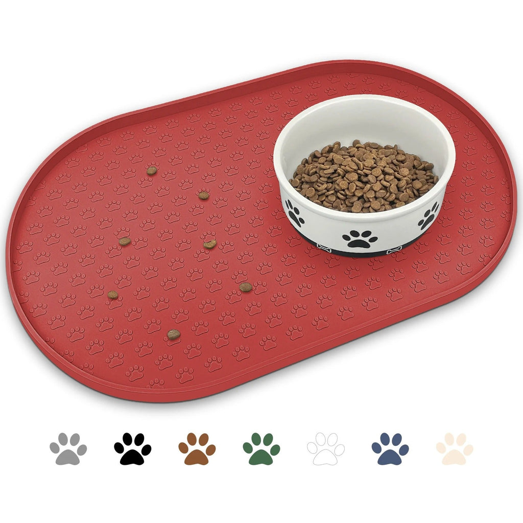 Pet bowls sitting on the CleanFeast mat