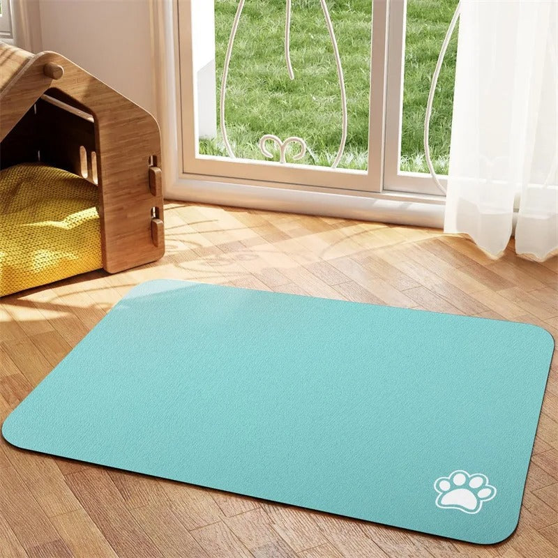 Pet feeding mat in light grey