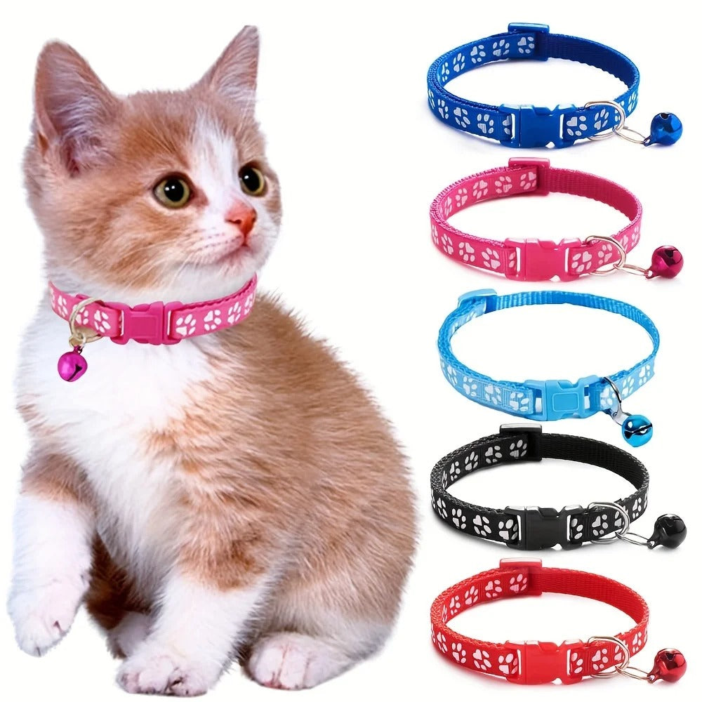 Fashion cat collar with safety clasp