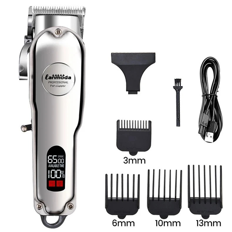 Clipping a dog's coat with the all-metal trimmer