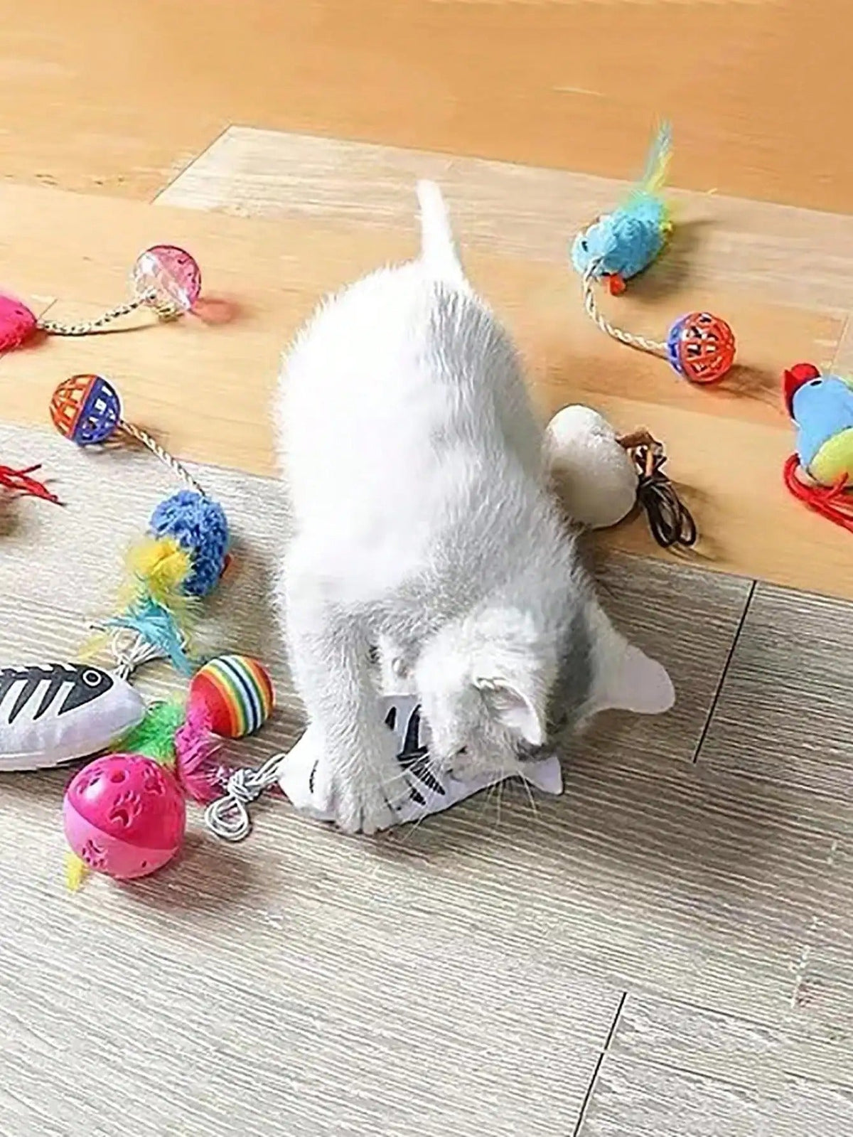 Plush mouse cat toy with string and bell ball