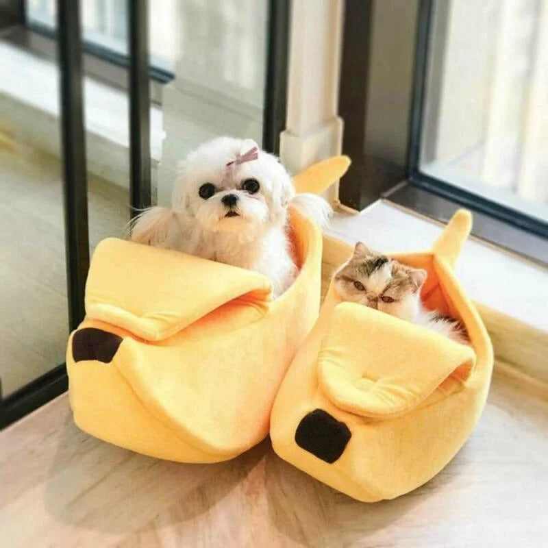 Banana cat bed