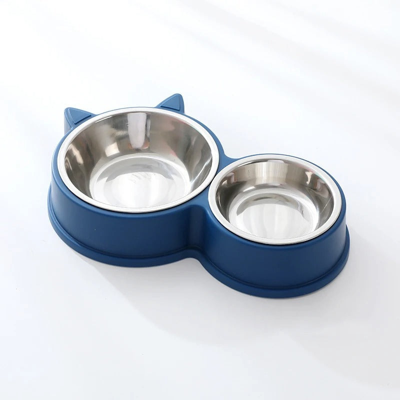 PawFeeder set in green