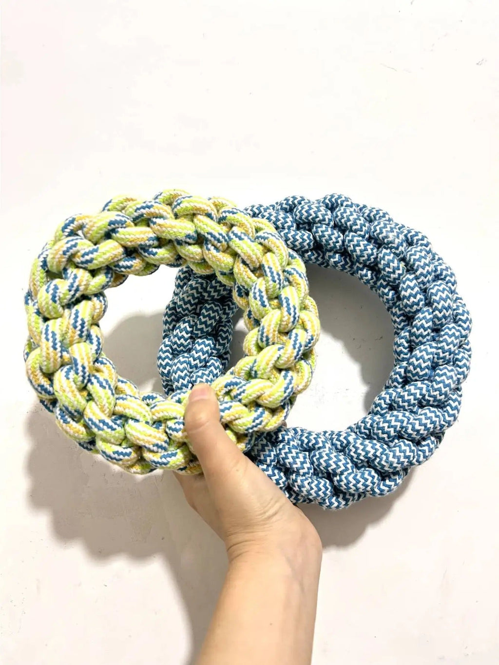 Knotted ends of the cotton rope dog toy