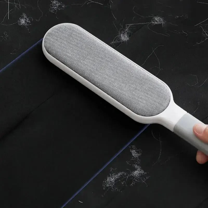 Microfibre bristles of the DustGone brush