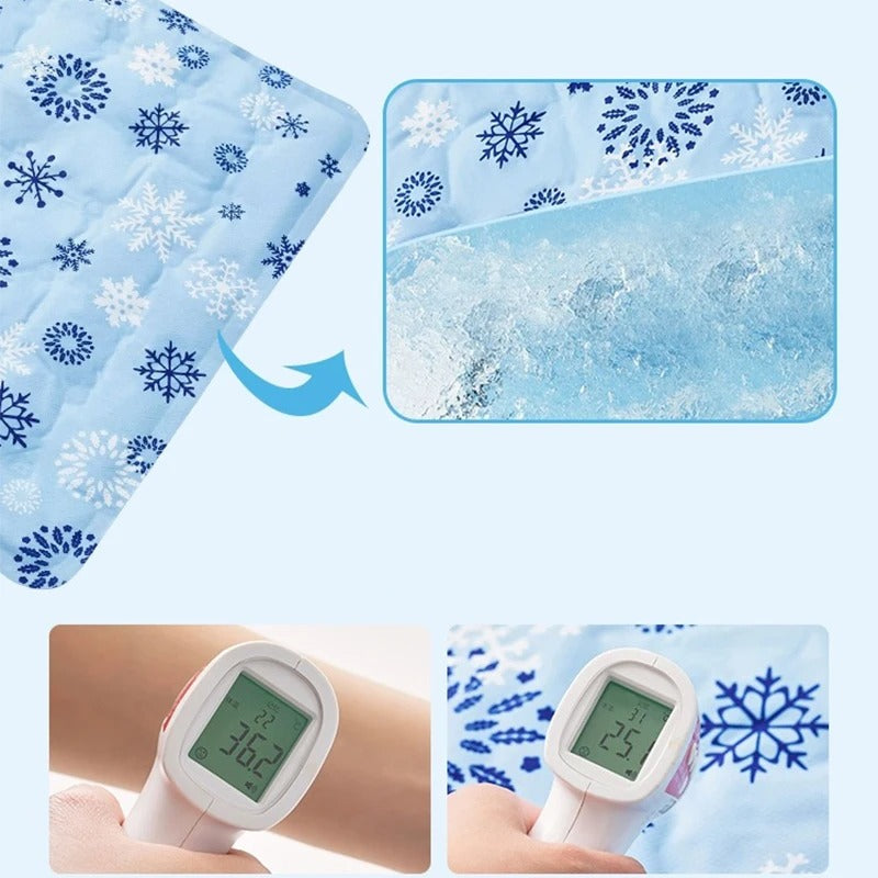 Self-cooling dog mat in blue and grey