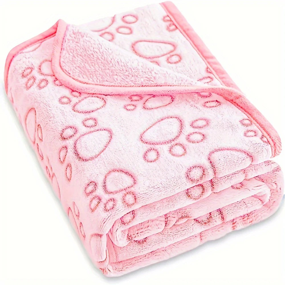 Plush pet blanket shown in different sizes