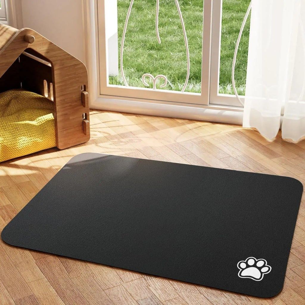 Absorbent non-slip pet feeding mat