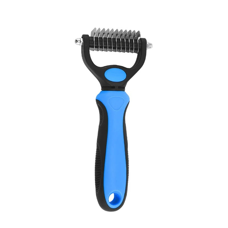 De-shedding brush in blue